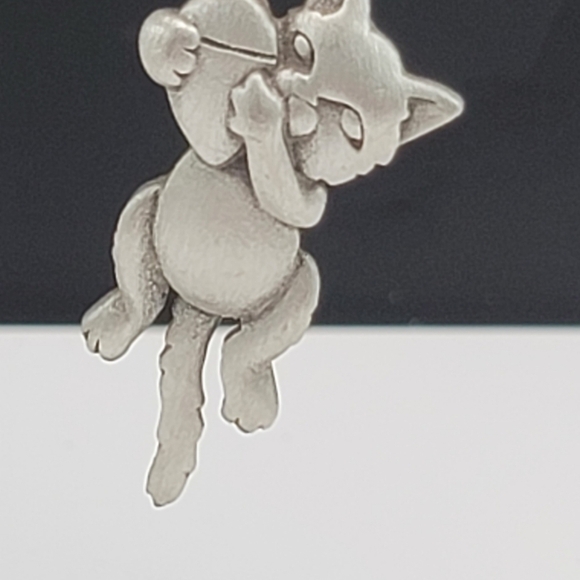 Cute Cat and Mouse broach. Brand new. - Picture 4 of 6